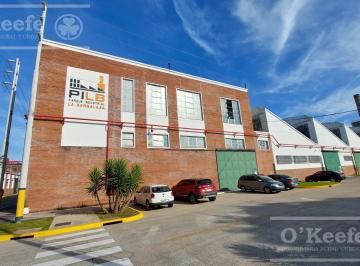 Bodega-Galpón · 790m² · Galpón en Alquiler - La Bernalesa