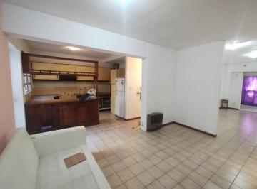 Departamento · 68m² · 3 Ambientes · Departamento de Dos Dorm. Amplio en Centro de Rosario Balcarce 1200