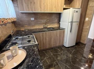 Imagen1 · 2 Ambientes Reciclado a Nuevo con Balcón Saliente – Totalmente Equipado