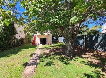 Casa de 5 ambientes, Villa Carlos Paz · Casa / PH Independiente en Venta – 3 Dorm., Parque y Pileta – José Muñoz