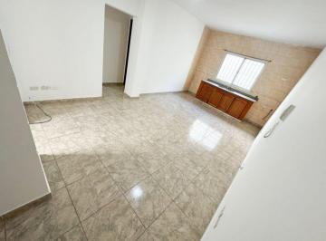 Departamento de 3 ambientes, Lanús · Departamento 3 Ambientes en Lanús Centro