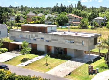 Casa · 600m² · 5 Ambientes · 6 Cocheras · Casa en Venta en Altos de Campo Grande, Pilar, G. B. a. Zona Norte