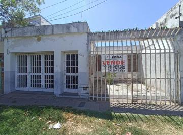 Casa de 4 ambientes, Rosario · Alem y Mr Ross
