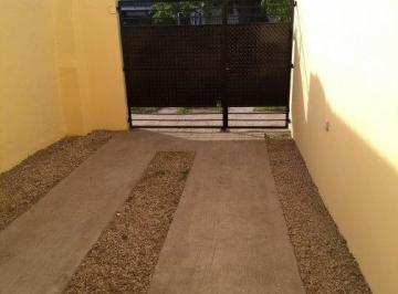 PH · 38m² · 2 Ambientes · 1 Cochera · PH - Lanús Este