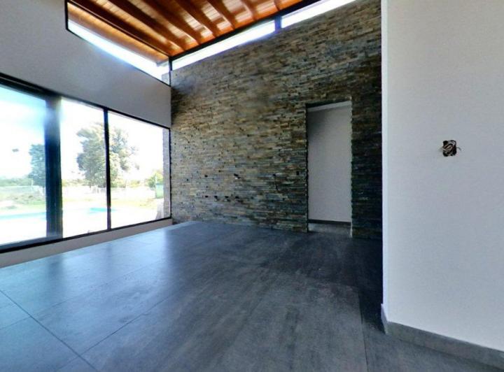 Casa · 178m² · 3 Dormitorios