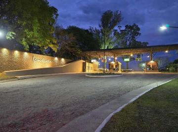 Casa · 226m² · 3 Dormitorios · 2 Cocheras · Casa en Loma Linda Country - Tafi Viejo