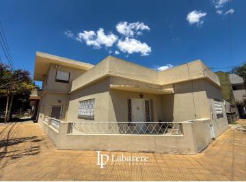 Casa · 3 Ambientes · 1 Cochera · Casa en San Justo