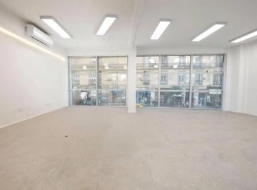 Oficina comercial · 180m² · Oficina en Recoleta