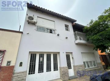 Casa · 319m² · 6 Ambientes · 1 Cochera · Venta Casa/consultorio en San Miguel Excelente Ubicación