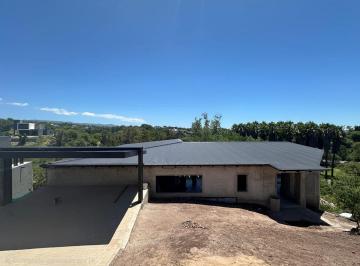Casa · 330m² · 4 Ambientes · 4 Cocheras · Venta Casa 3 Dorm. Planta Baja a Estrenar Estancia Q2
