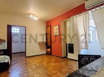 Departamento · 101m² · 4 Ambientes · Venta Departamento - 4 Ambientes + Escritorio - Dependencia - Luminoso - Baulera - Balvanera