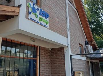 Local comercial · 140m² · 1 Cochera · Local Comercial El Bolsón, Centro (Fz - 49)