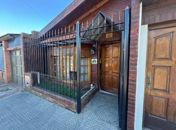 Casa · 148m² · 3 Ambientes · Casa en Venta - 3 Dorm. 2 Baños - Gerlí