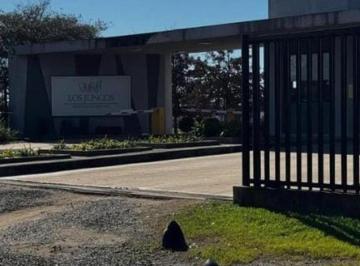 Terreno · 1000m² · Excelente Lote en Barrio Los Juncos