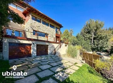 Casa · 330m² · 7 Ambientes · 2 Cocheras · Casa de Categoria en San Carlos de Bariloche Entre Rutas Km 7