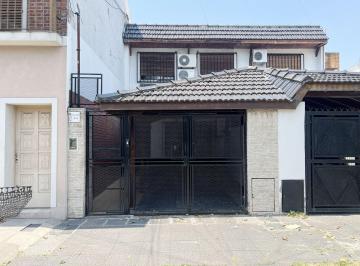 BAT-BAT-3807_2 · Casa 4 Ambientes. | Ohiggins Al 300