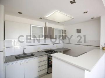 Departamento · 50m² · 3 Ambientes · 1 Cochera · Departamento en Venta La Plata (Dos Dorm. + Cochera)