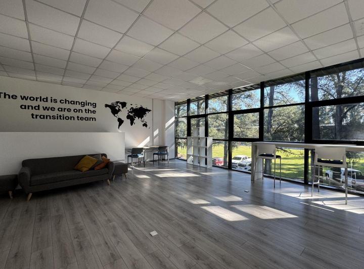 Oficina comercial · 442m² · 1 Ambiente · 3 Cocheras