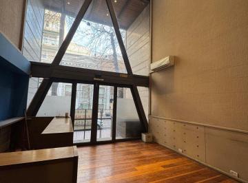 Local comercial de 10 ambientes, Ciudad de Mendoza · Edificio Comercial en Alquiler