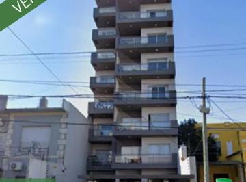 Departamento de 2 ambientes, Quilmes · Bernal Centro Vende Dos Ambientes con Cochera Cubierta