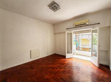 Departamento · 64m² · 3 Ambientes · Venta 3 Amb. Más Escritorio en Balvanera.