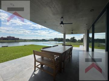 Casa · 308m² · 6 Ambientes · 4 Cocheras · Venta Casa en Lote Al Agua 5 Dorm Financiacion en Chacras de La Reserva Cardales