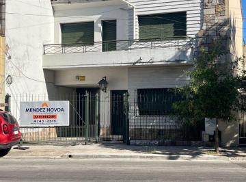 Casa de 4 ambientes, Lomas de Zamora · Eva Peron 379 - Temperley / Chalet de 4 Amb
