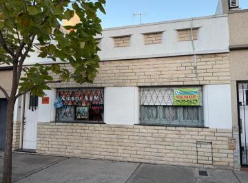 Casa de 1 ambiente, Mataderos · Casa 3 Amb con Patio y Terraza. Lote de 7.60 X 12 m.