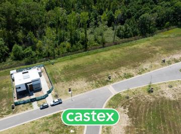 Terreno · 658m² · Terreno en Venta en Nativas a La Reserva Natural