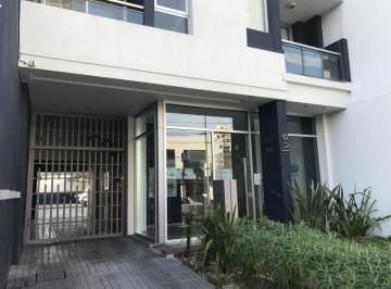 Departamento · 47m² · 2 Ambientes · 1 Cochera · Santilli - Almirante Brown 2452 3º a - Lomas de Zamora Este