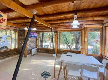 Casa de 3 ambientes, Villa Pehuenia · Cabaña Turística Para 4 Personas en Villa Pehuenia