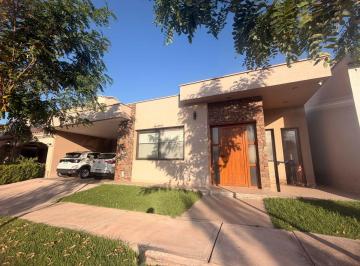 Casa de 6 ambientes, Las Cañas · Venta Casa Barrio La Barraca