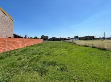 Terreno · 500m² · Terreno en Funes Norte Martha Garrone Al 1700