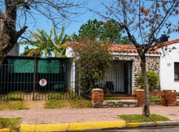 Foto · Casa en Venta en Villa Cabrera, con Planos Aprobados E Ideal Para Vivir en Familia