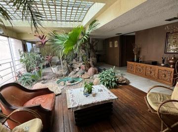 Departamento de 9 ambientes, Córdoba · Departamento en Venta | Penthouse | Patio de Luz y Cascada.