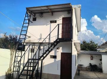 Departamento · 200m² · 12 Ambientes · Departamento en Venta - 7 Dormitorio 6 Baños - Ezeiza