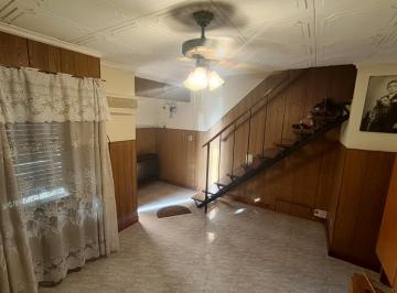 PH · 80m² · 3 Ambientes · Venta de PH de 3 Ambientes en Barrio Luz y Fuerza. Moron Sur. Zona Oeste