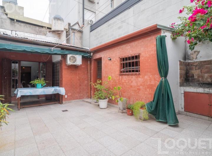 Casa · 205m² · 7 Ambientes · 1 Cochera