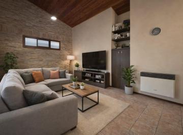 Departamento · 83m² · 4 Ambientes · Hermoso Departamento Interno en Planta Alta