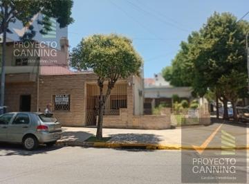 Casa · 80m² · 3 Ambientes · 1 Cochera · Casa en Venta Villa Lugano
