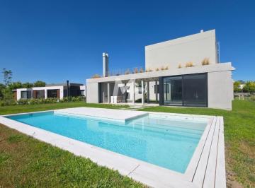 Casa · 460m² · 6 Ambientes · 2 Cocheras · Casa en Venta en La Reserva Cardales