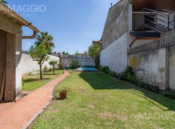 Casa · 245m² · 4 Ambientes · 1 Cochera · Venta Casa en Villa Sarmiento