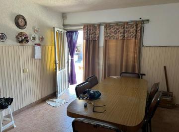 Casa · 143m² · 4 Ambientes · Casa en Venta 3 Dorm en Hector Paniza 2900 - Zona Ruta 20