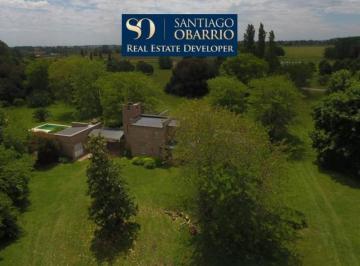 Casa · 247m² · 5 Ambientes · Casa en Venta Estancia Benquerencia Sobre Chacra de 1,9 Hectáreas