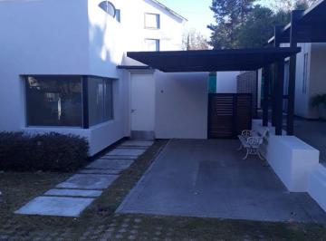 Casa de 1 ambiente, Villa Allende · Se Vende Hermosa Casa Dos Dorm en Bº "Villa Pehuén"