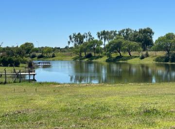 Terreno · 906m² · Lote a La Laguna en Venta, 906 m², en Barrio Náutico El Cazal, Escobar, Gba Norte