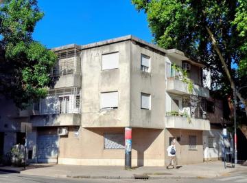 Departamento · 33m² · 2 Ambientes · Distrito Centro - Departamento de 1 Dormitorio con Balcón - en Venta - Usd 36.000