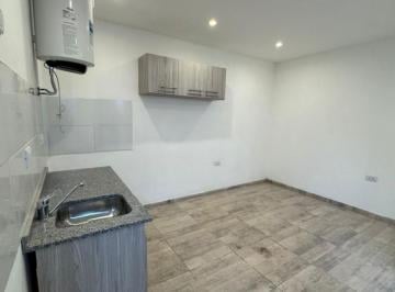 PH · 27m² · 1 Ambiente · Monoambiente en PH Zona Parque Luro