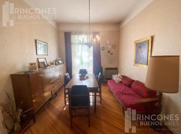 Departamento · 58m² · 2 Ambientes · Departamento 2 Amb Balcón – Edificio de Categoría en Av Montes de Oca Al 1700 – Barracas