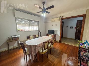 PH · 63m² · 3 Ambientes · PH 2do Escalera con Amplio Fondo Común - Vieytes 1500, Barracas